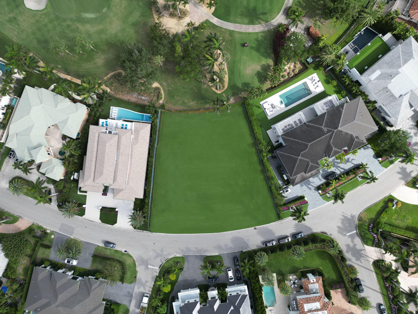 485 Royal Palm Way