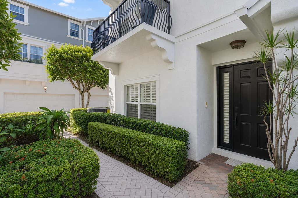 Photo of 295 NE 5th Avenue #32, Delray Beach, FL 33483 (MLS # B26047298)