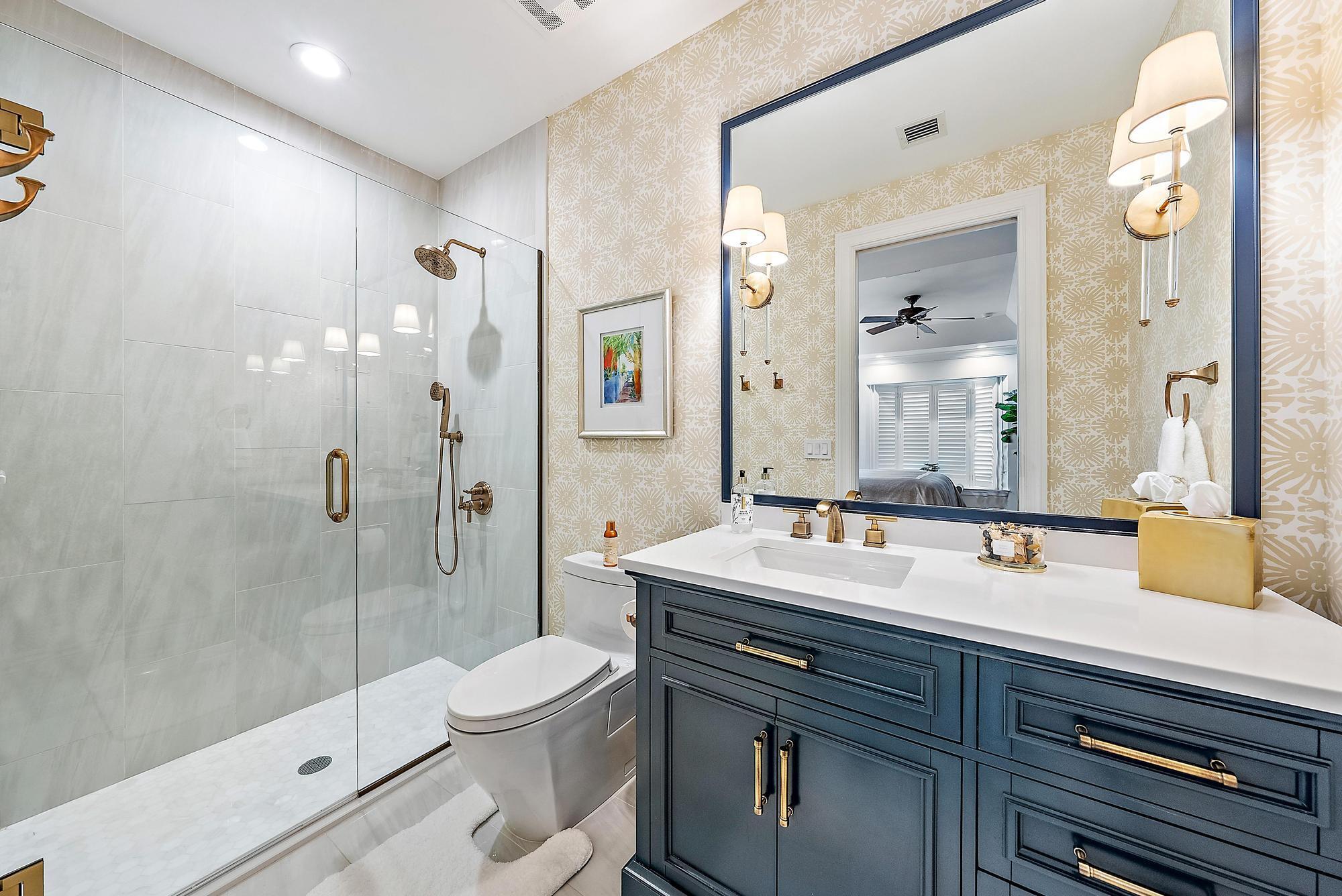 Jupiter Hills Village - Residential