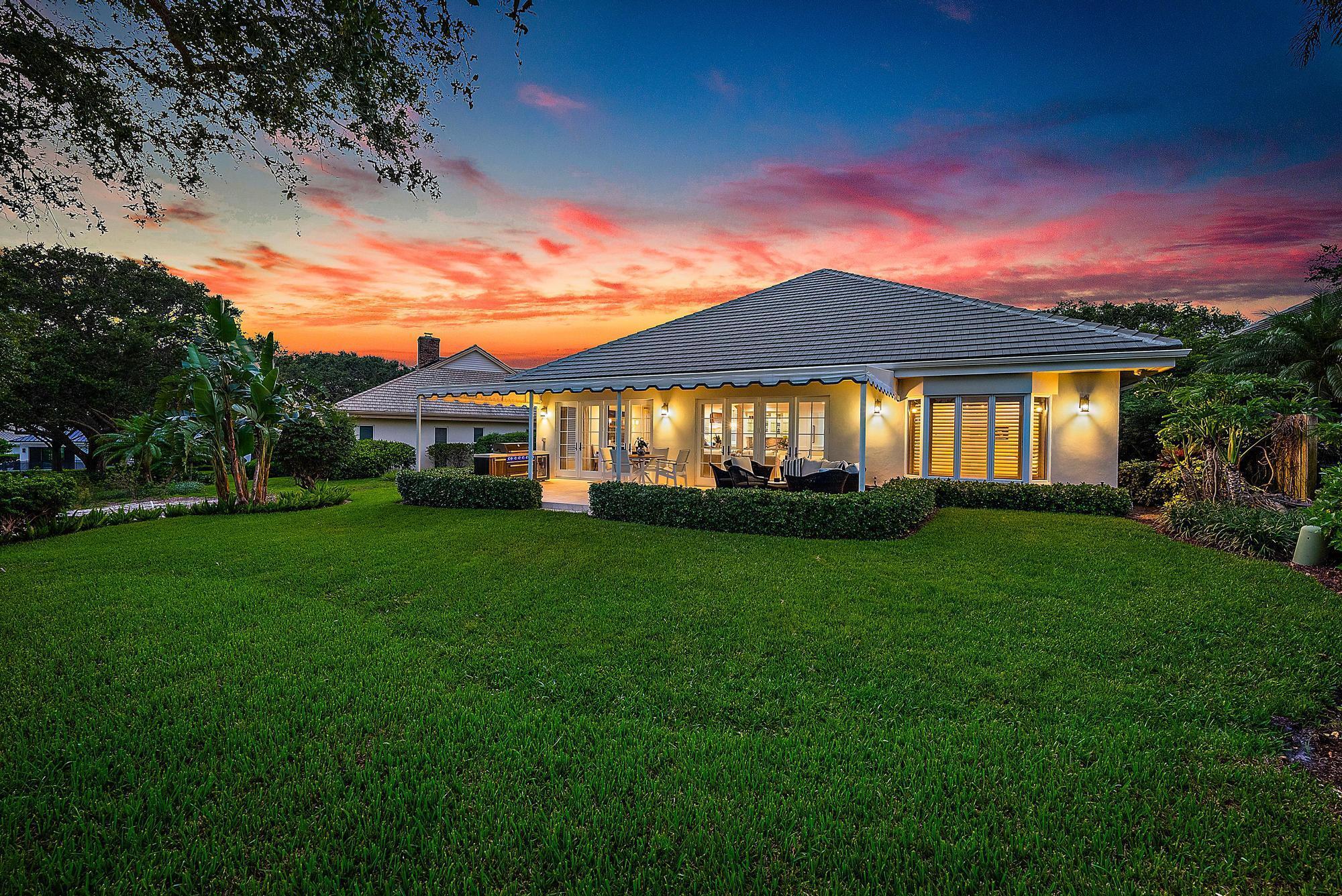 Jupiter Hills Village - Residential