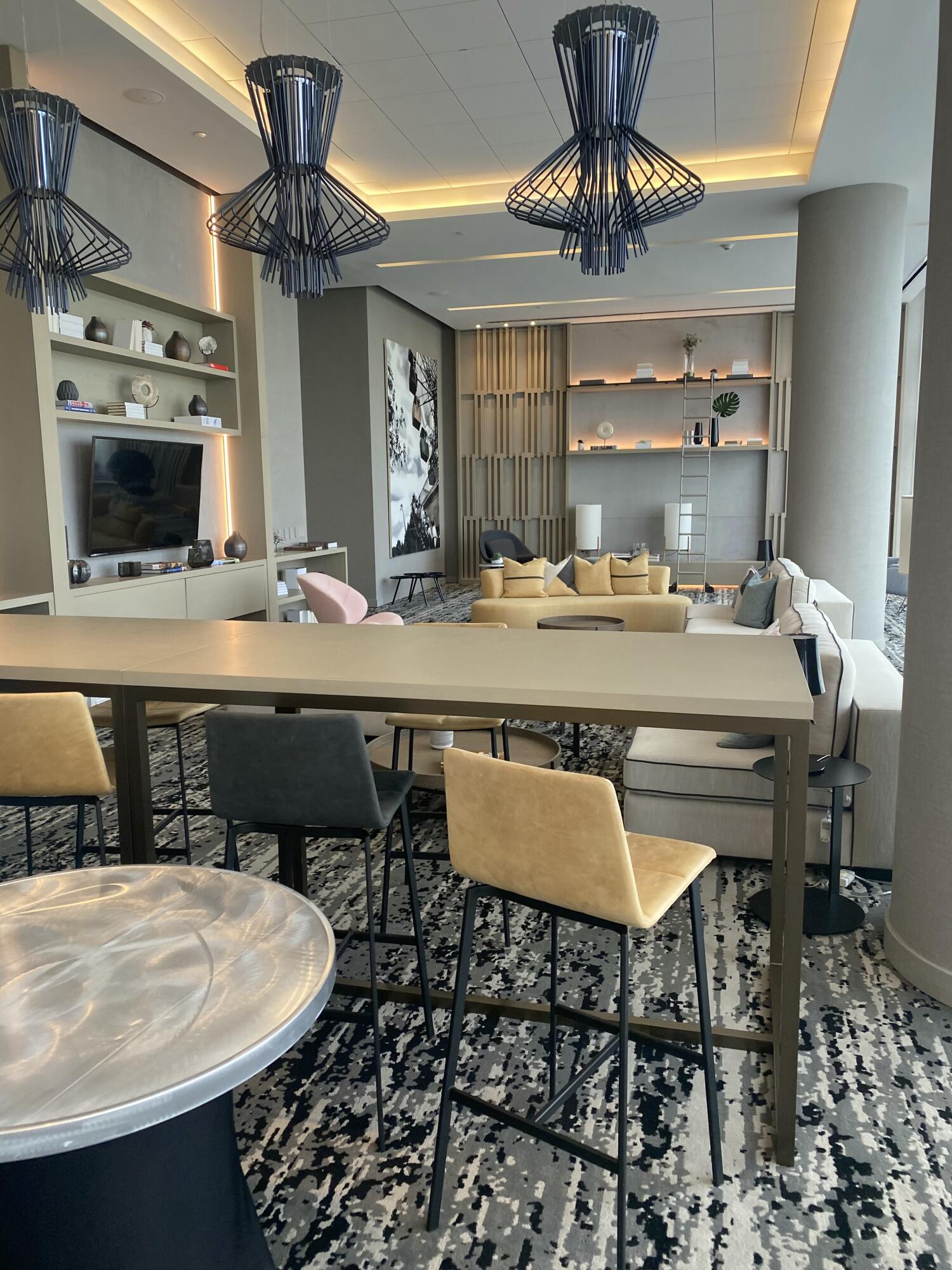 4010 SOUTH OCEAN CONDO - Residential