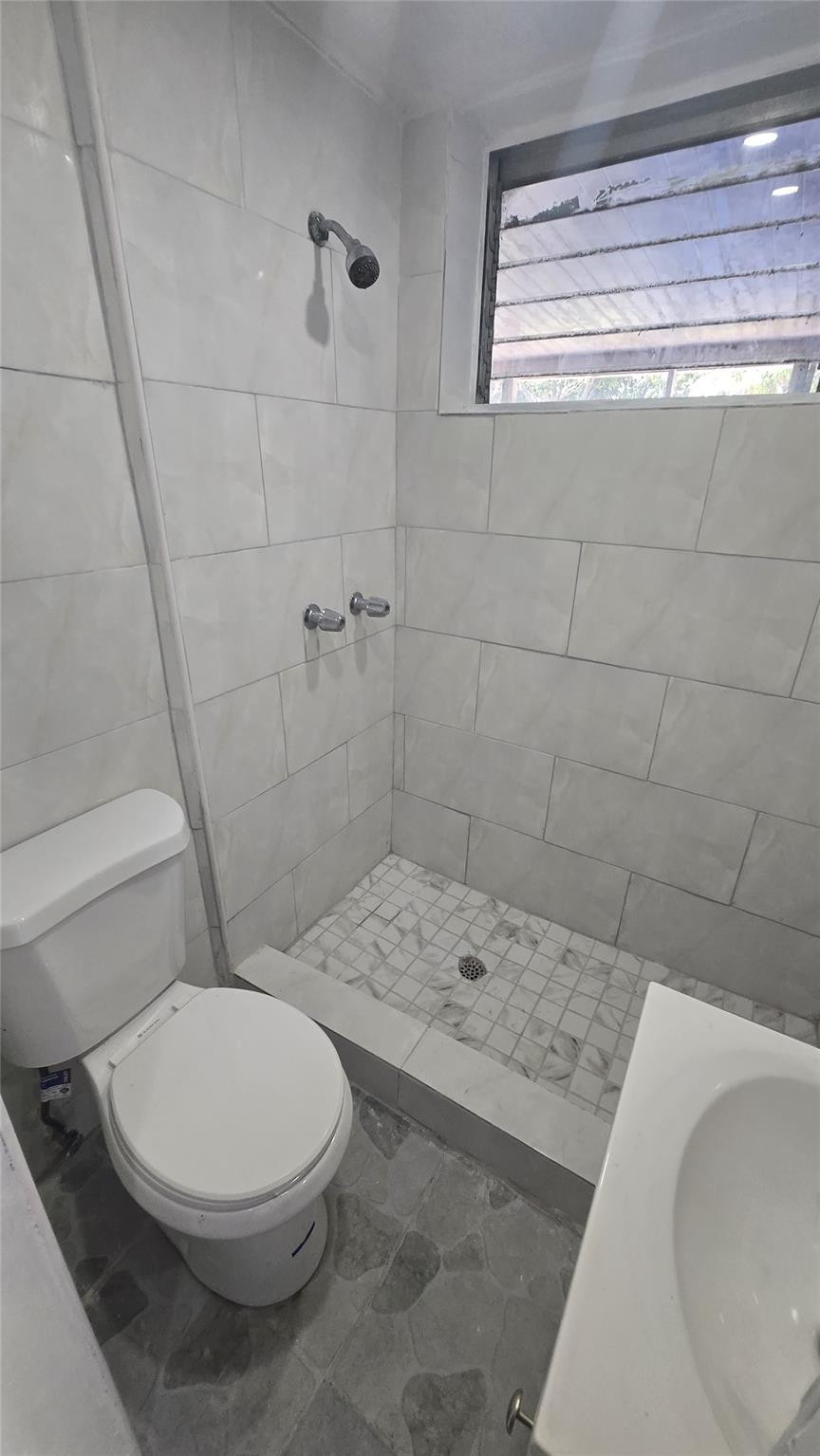 Harhen Sub - Residential Lease