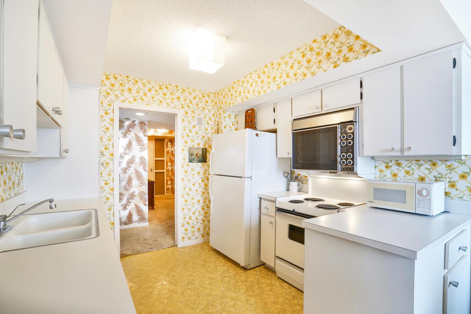 Eastpointe I - Residential Lease