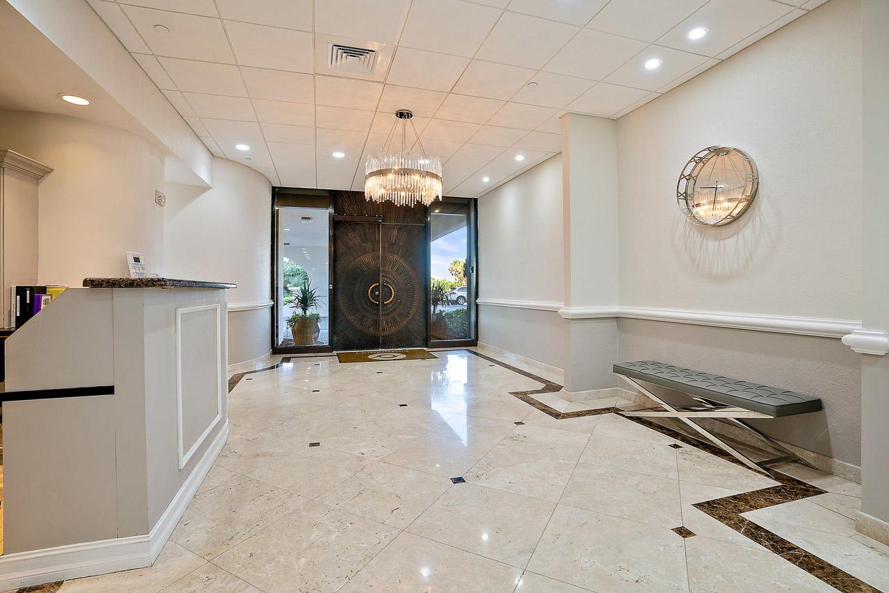 Eastpointe I - Residential Lease