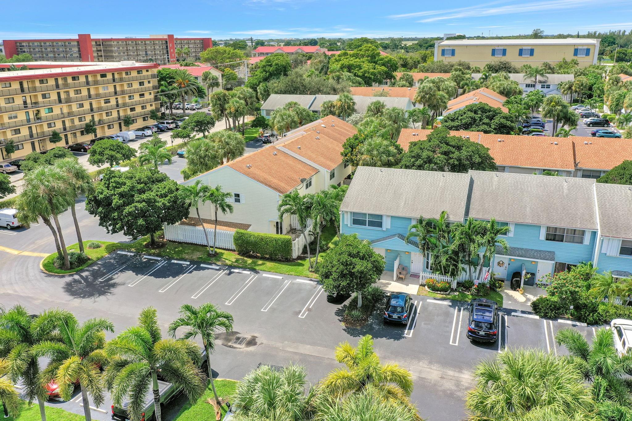 Sun Harbour Townhomes - Residential