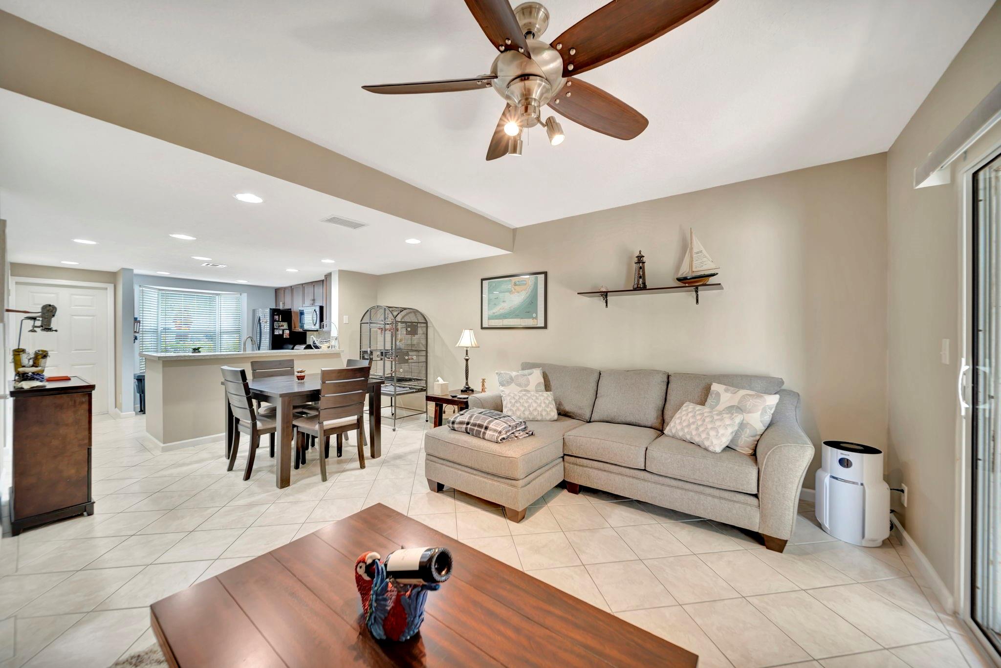Sun Harbour Townhomes - Residential