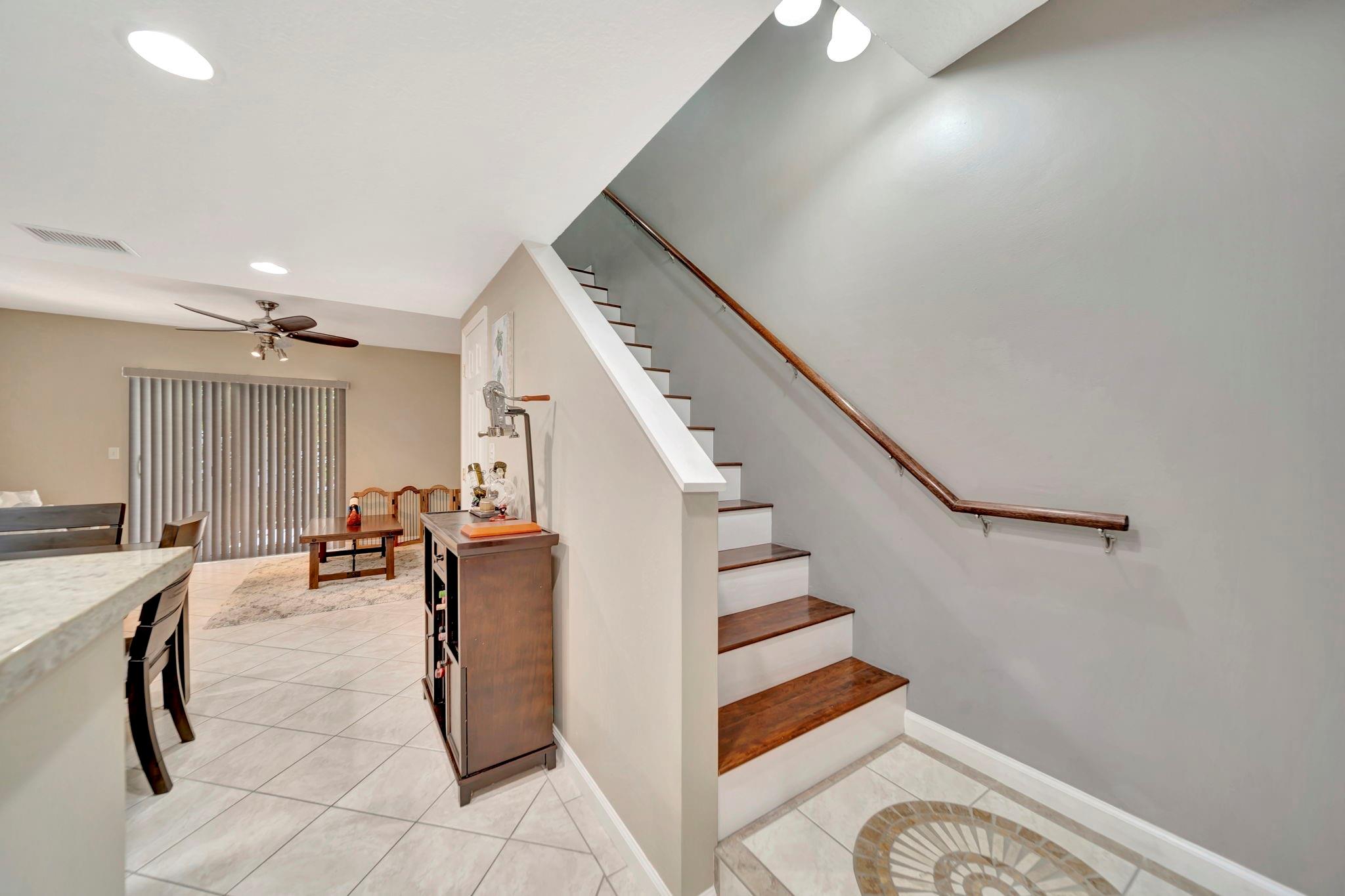 Sun Harbour Townhomes - Residential