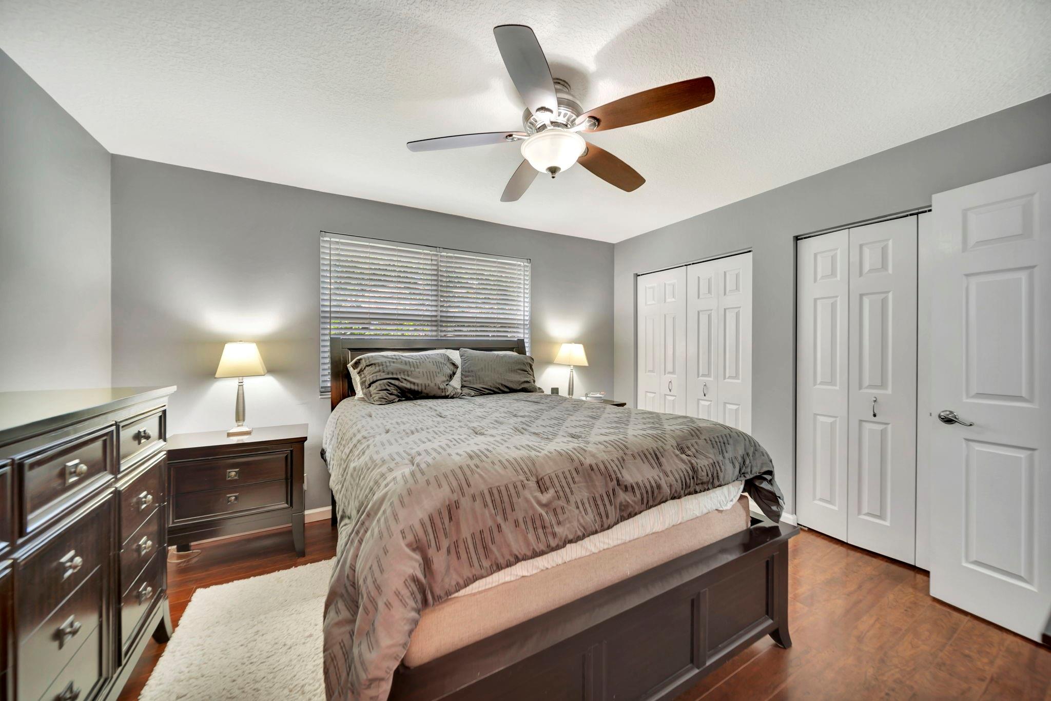 Sun Harbour Townhomes - Residential