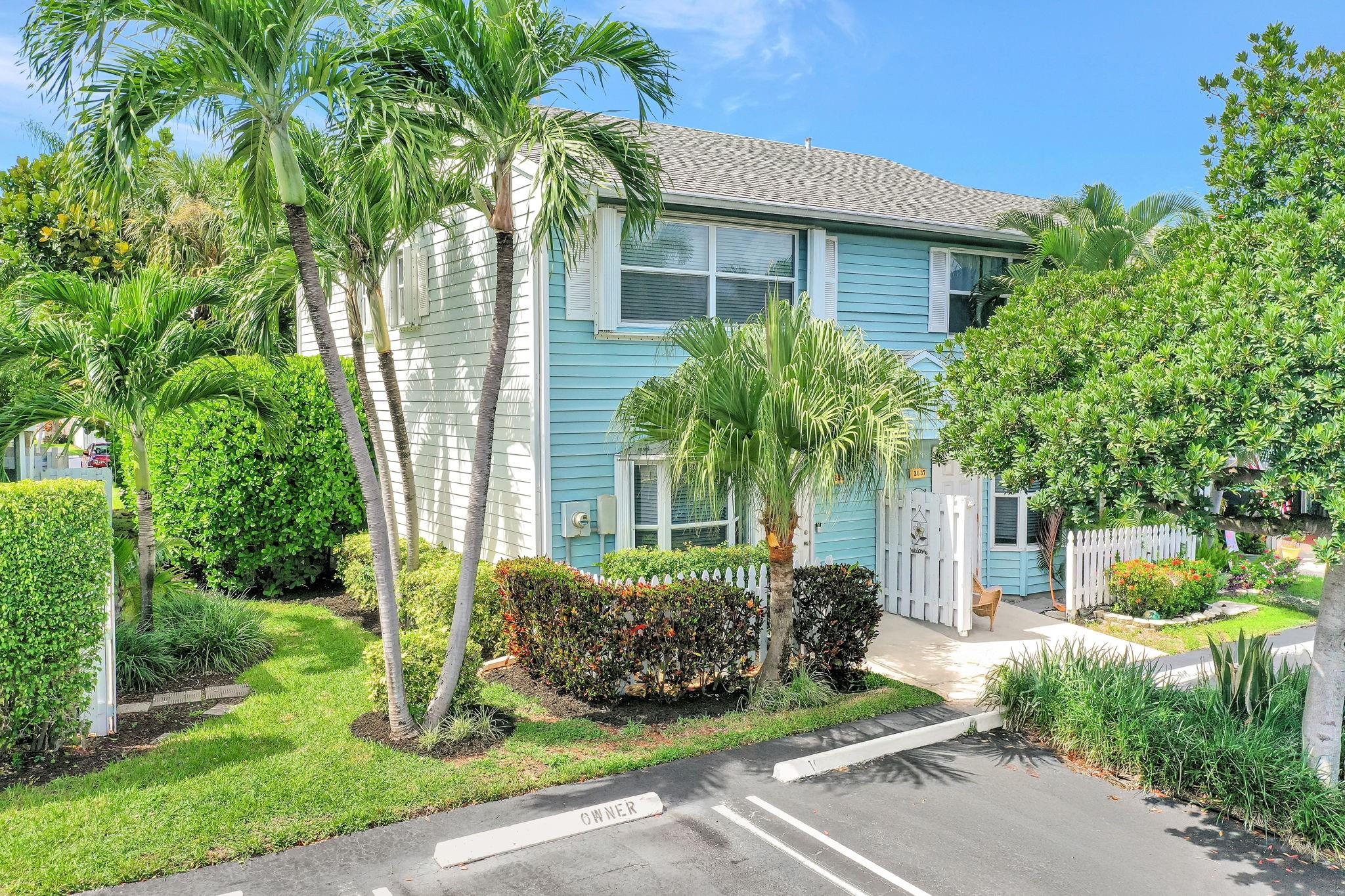 2635 NE 15th St 2635