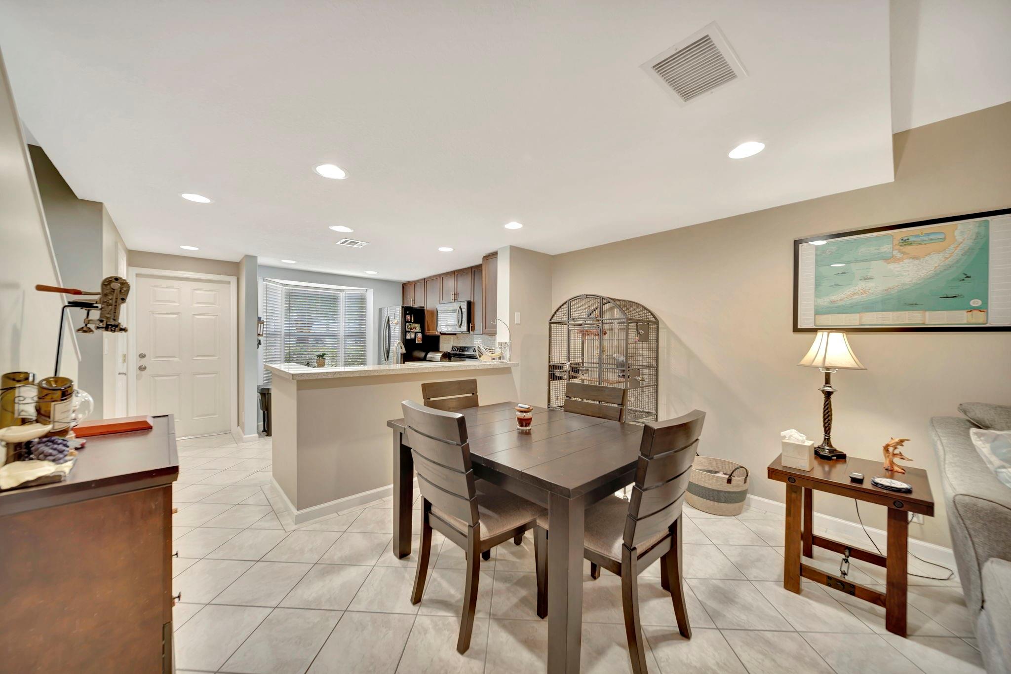 Sun Harbour Townhomes - Residential