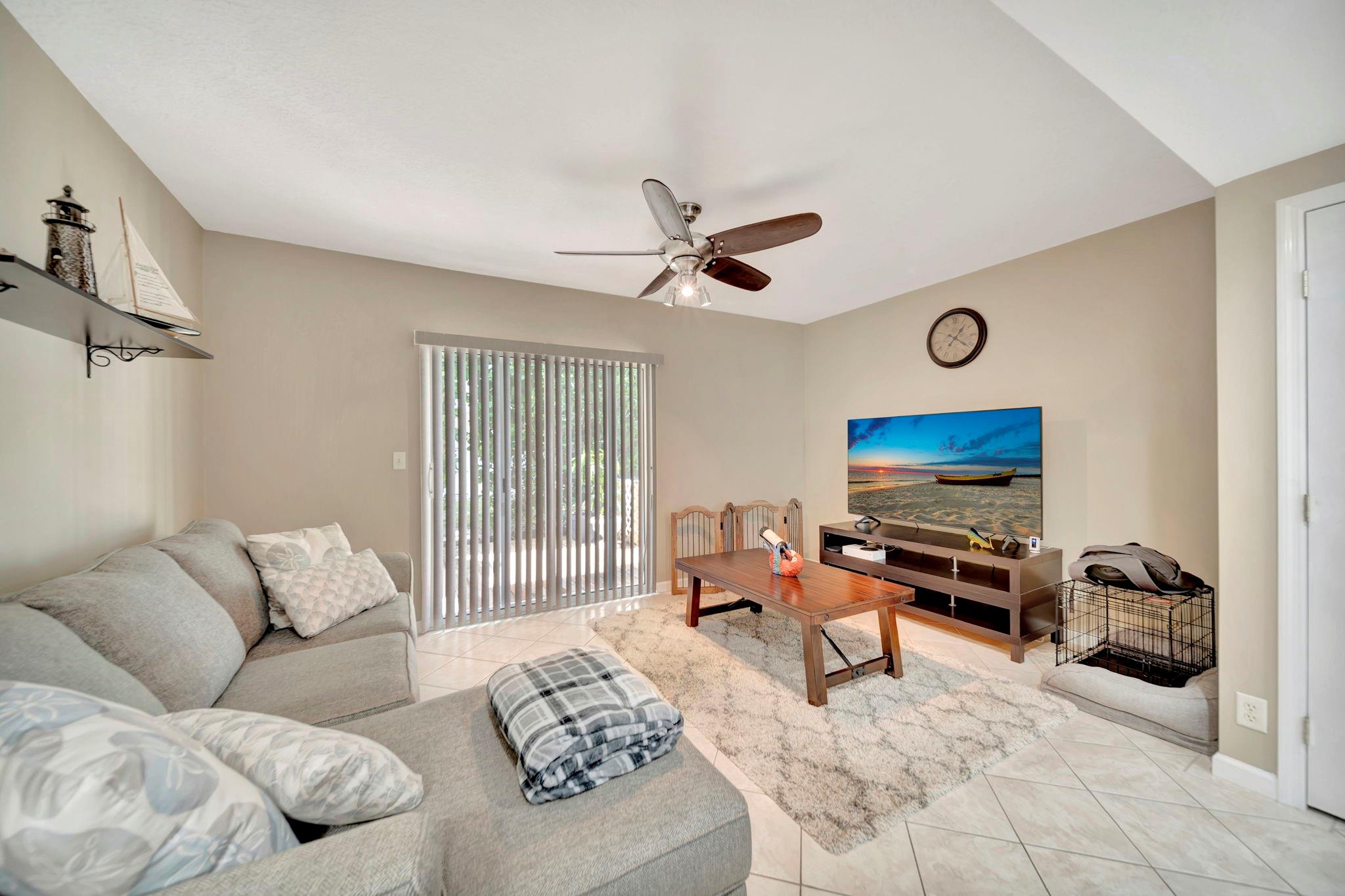 Sun Harbour Townhomes - Residential