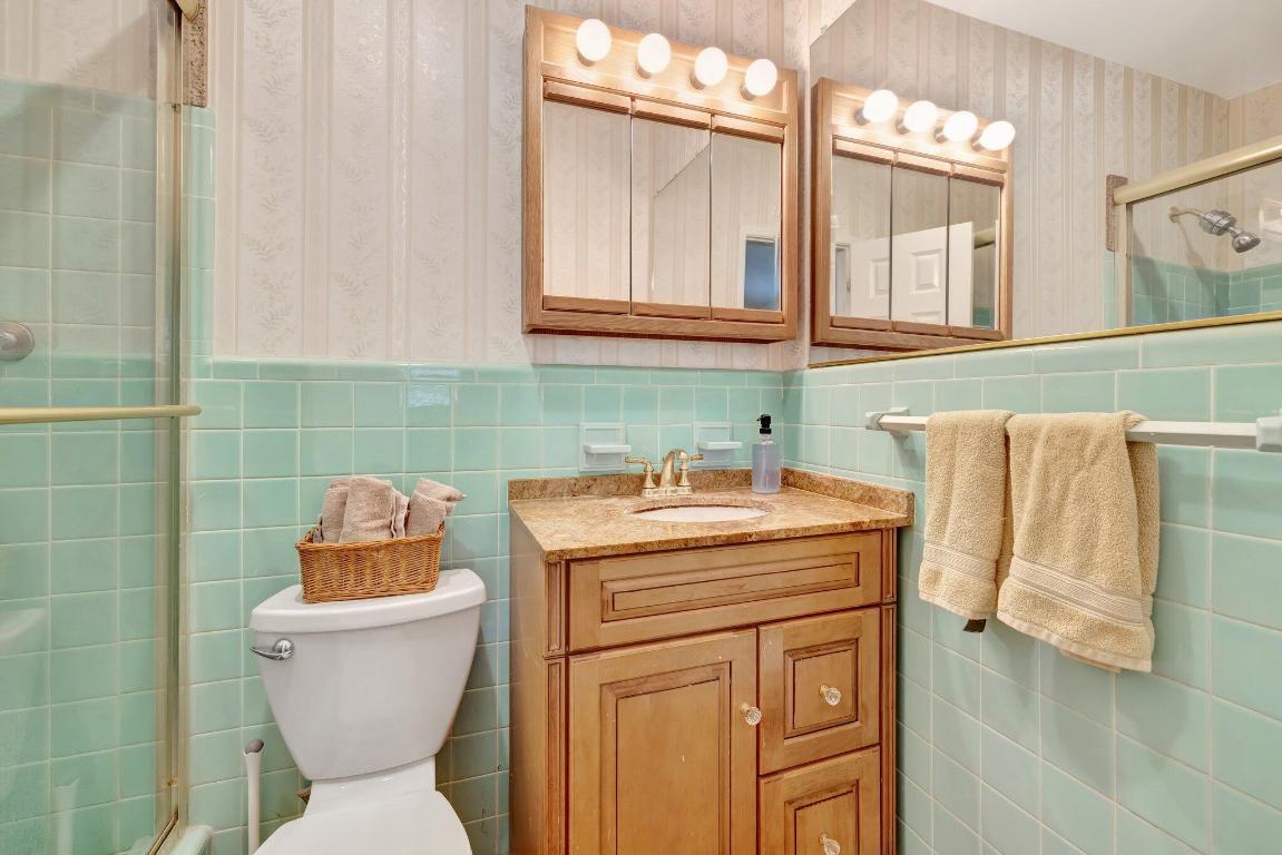 SOUTH CORAL POINT - Residential