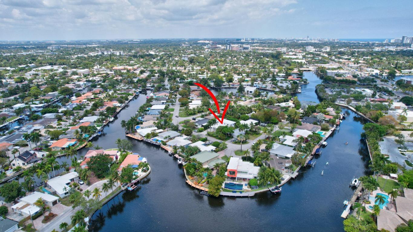 SOUTH CORAL POINT - Residential