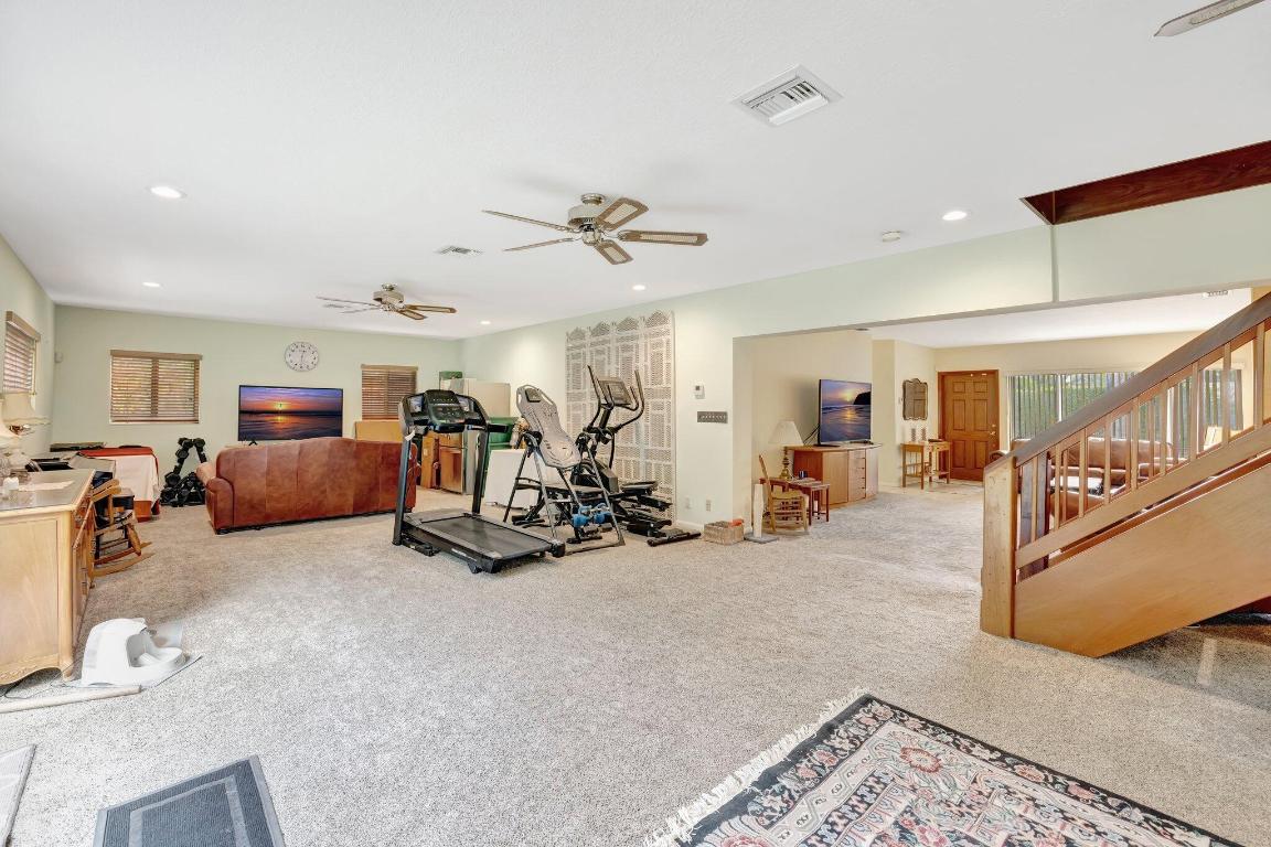 SOUTH CORAL POINT - Residential