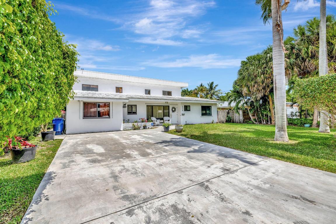 SOUTH CORAL POINT - Residential