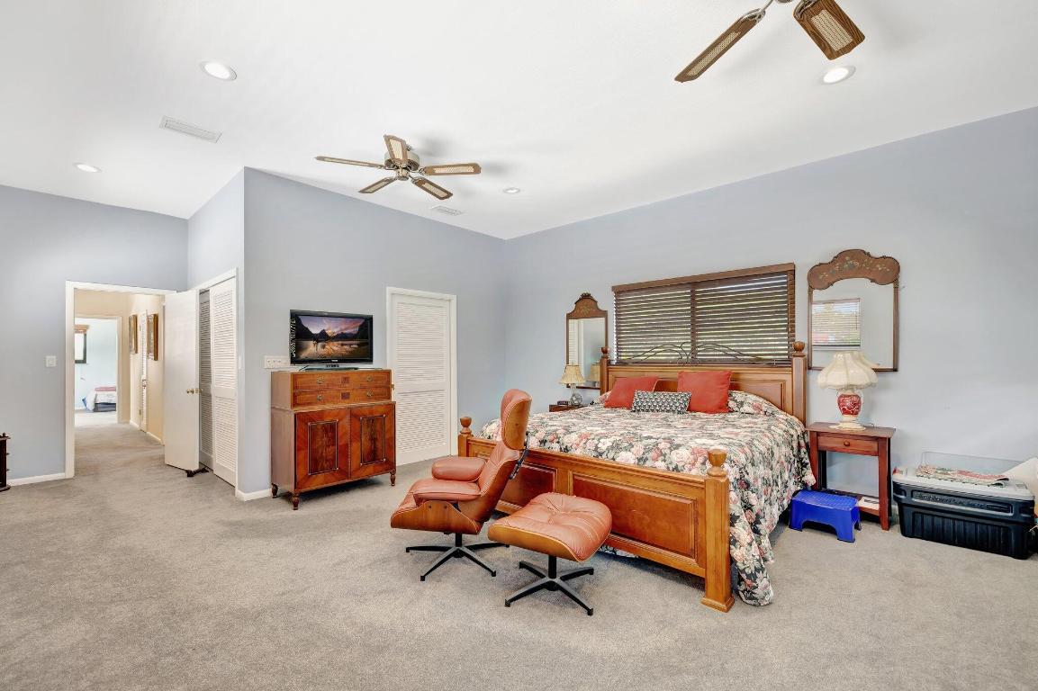 SOUTH CORAL POINT - Residential