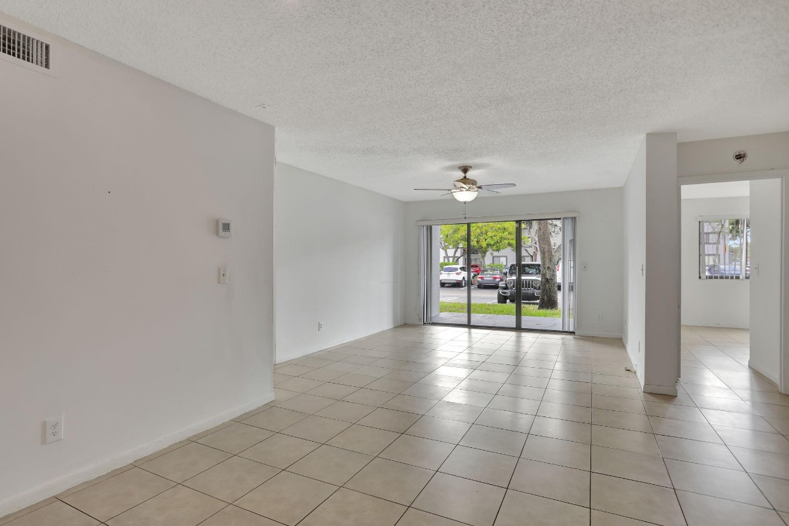 VISCONTI CONDOMINIUN - Residential Lease