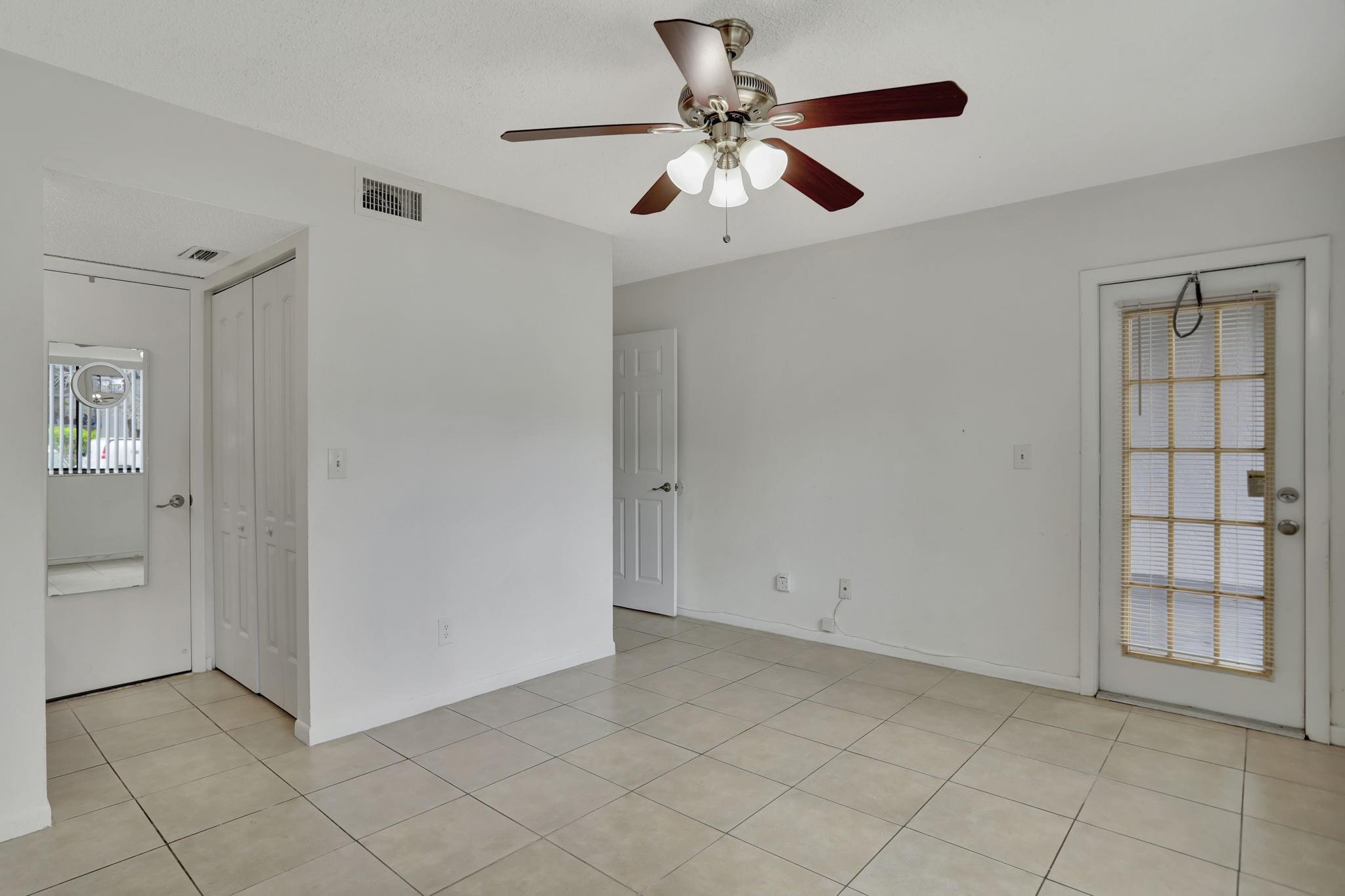 VISCONTI CONDOMINIUN - Residential Lease