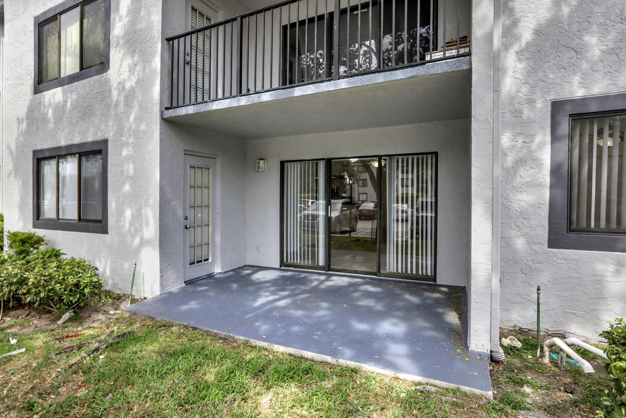 VISCONTI CONDOMINIUN - Residential Lease