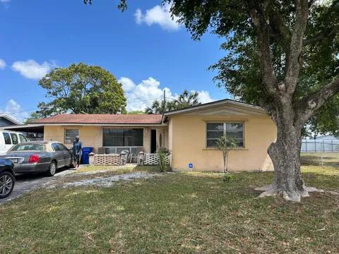 1640 NW 27th Ave, Fort Lauderdale, FL MLS: F10493061