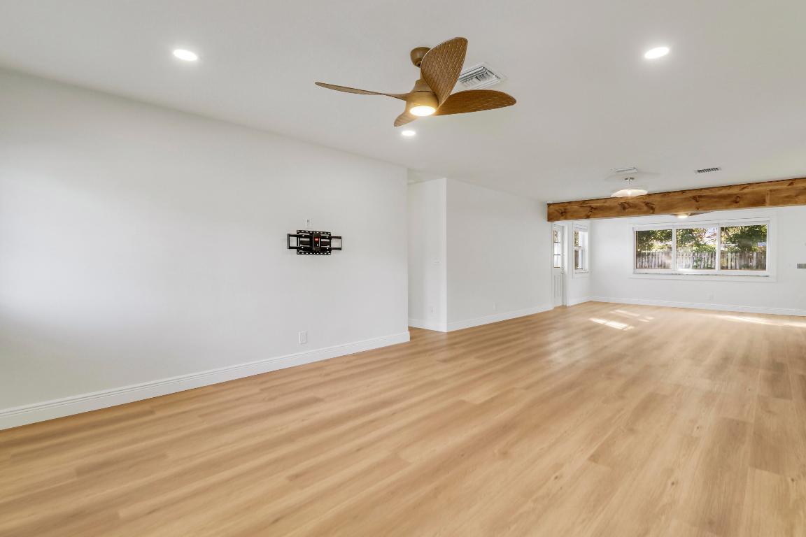 JUPITER RIDGE - Residential