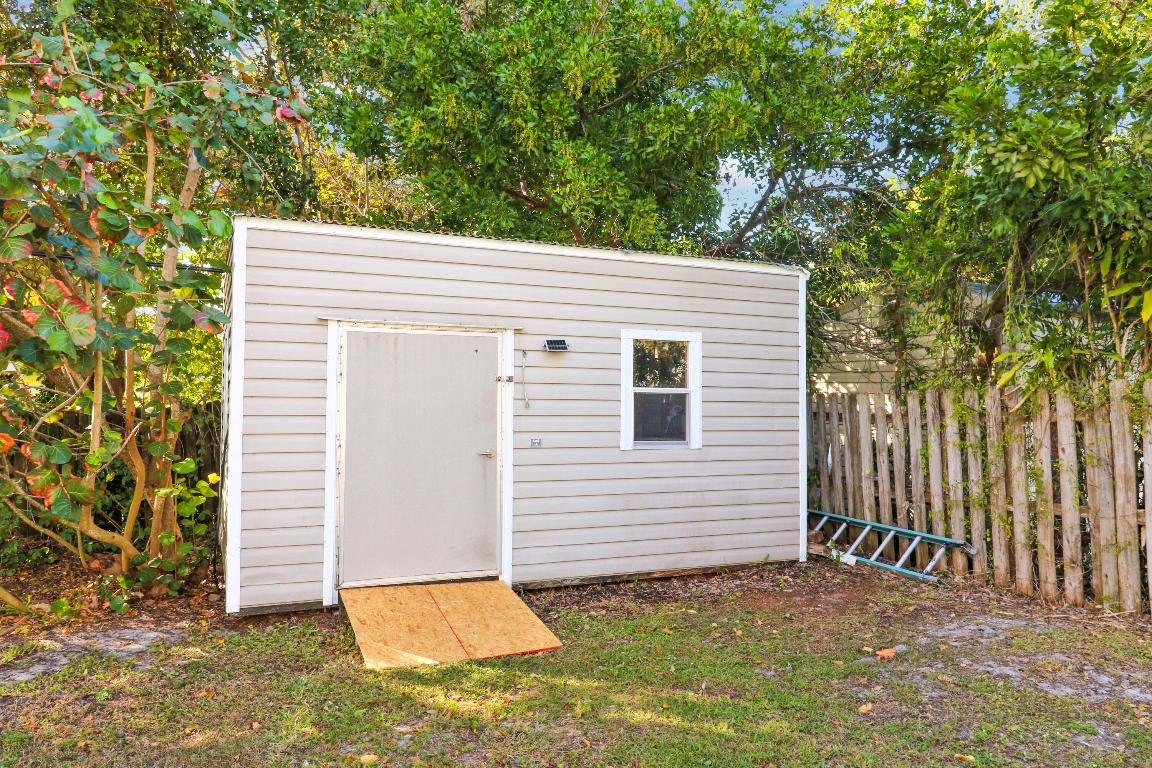 JUPITER RIDGE - Residential