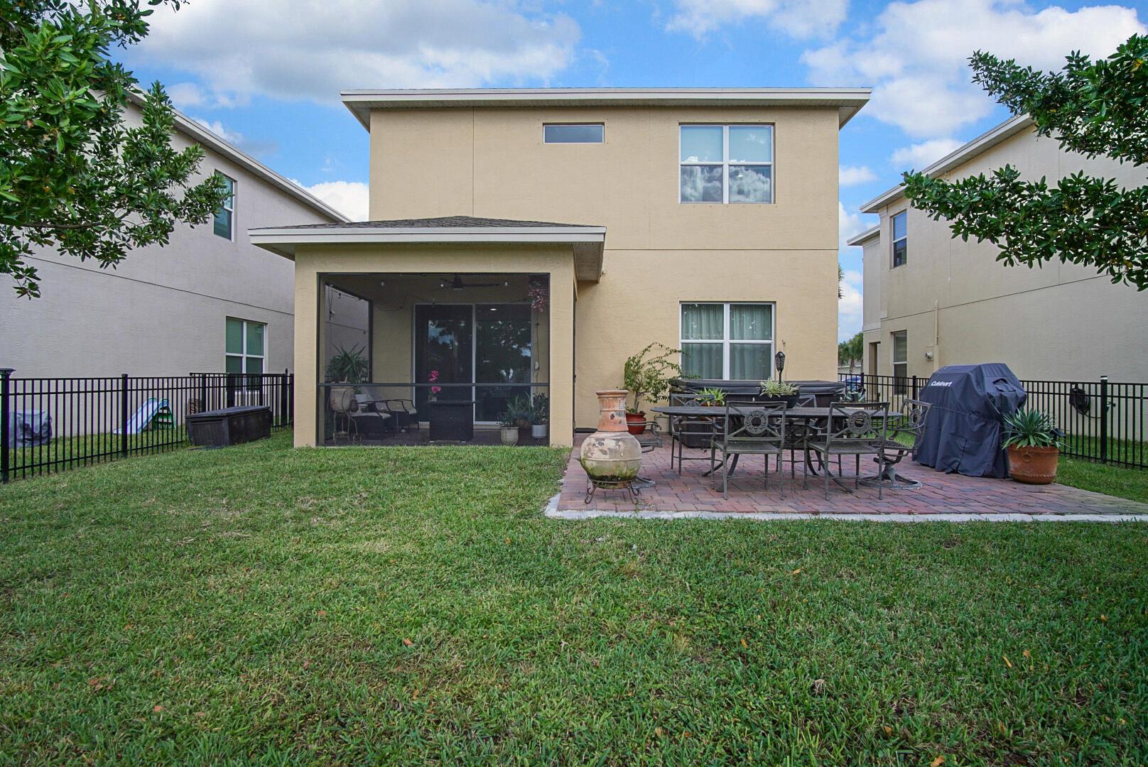 VIZCAYA FALLS PLAT 2 - Residential