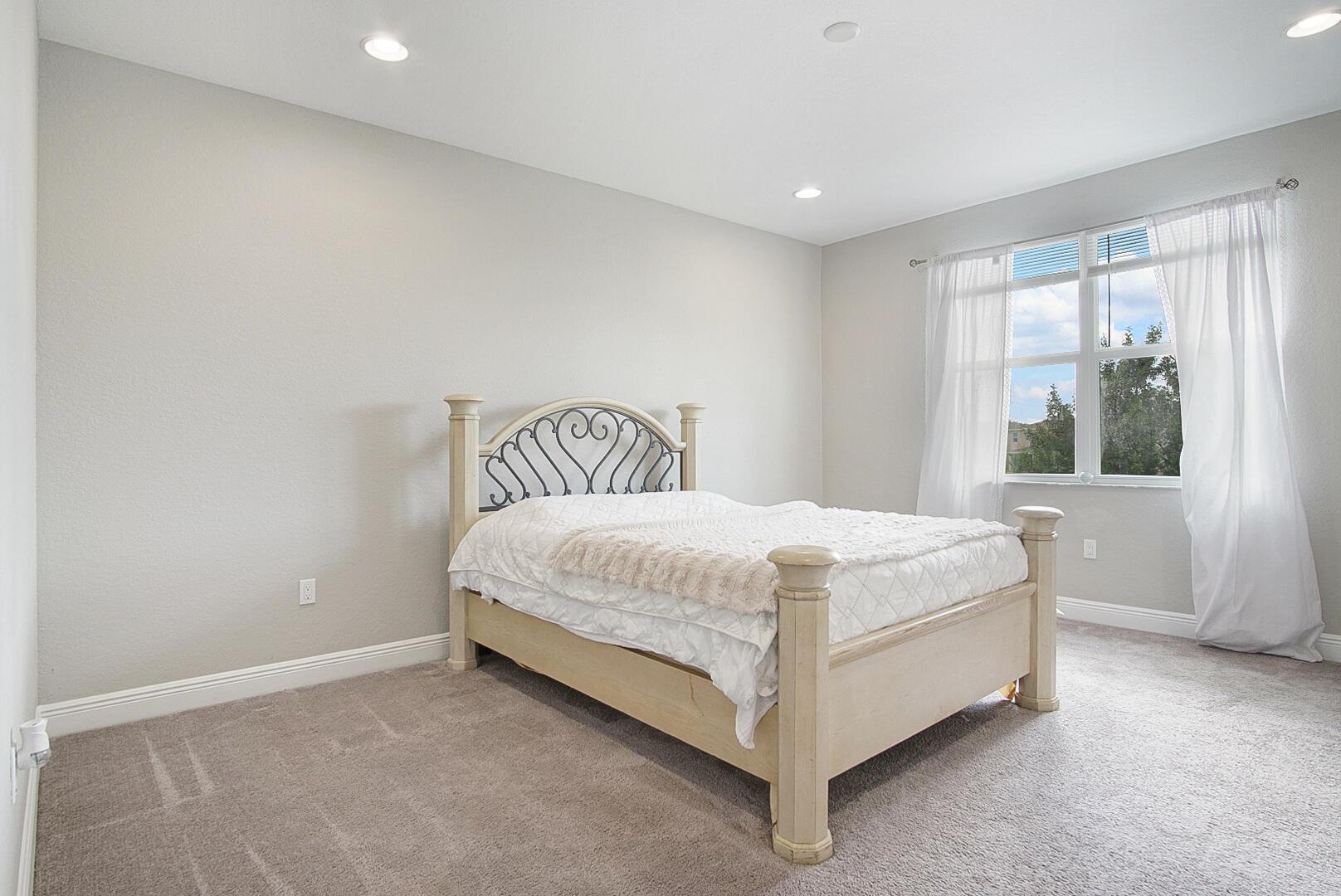 VIZCAYA FALLS PLAT 2 - Residential