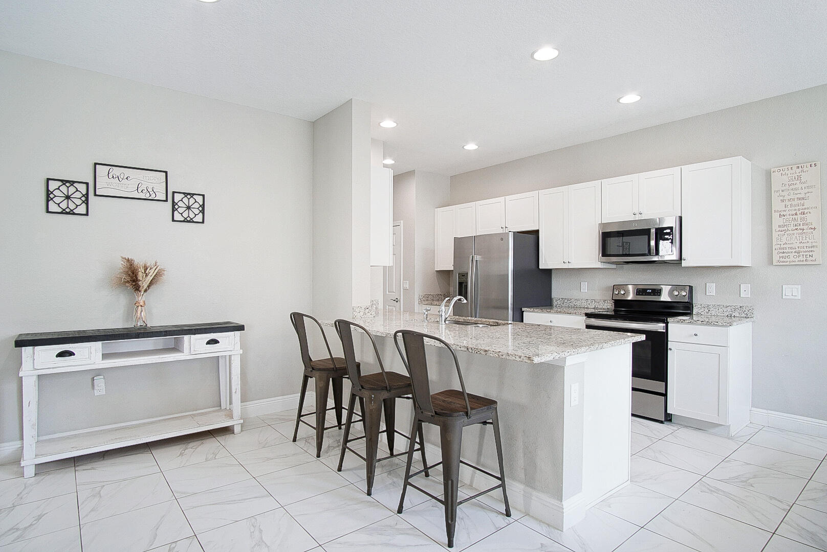 1962 NW Cataluna Circle