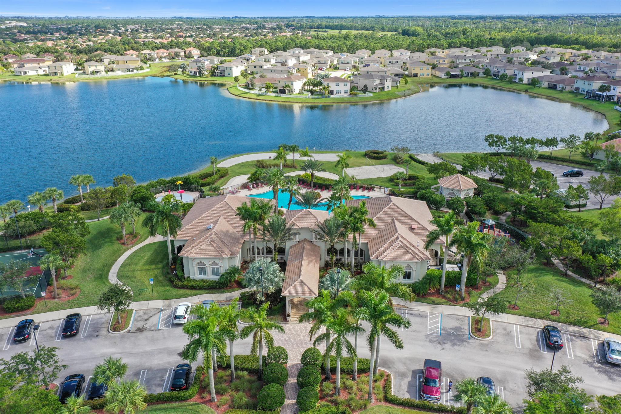 VIZCAYA FALLS PLAT 2 - Residential