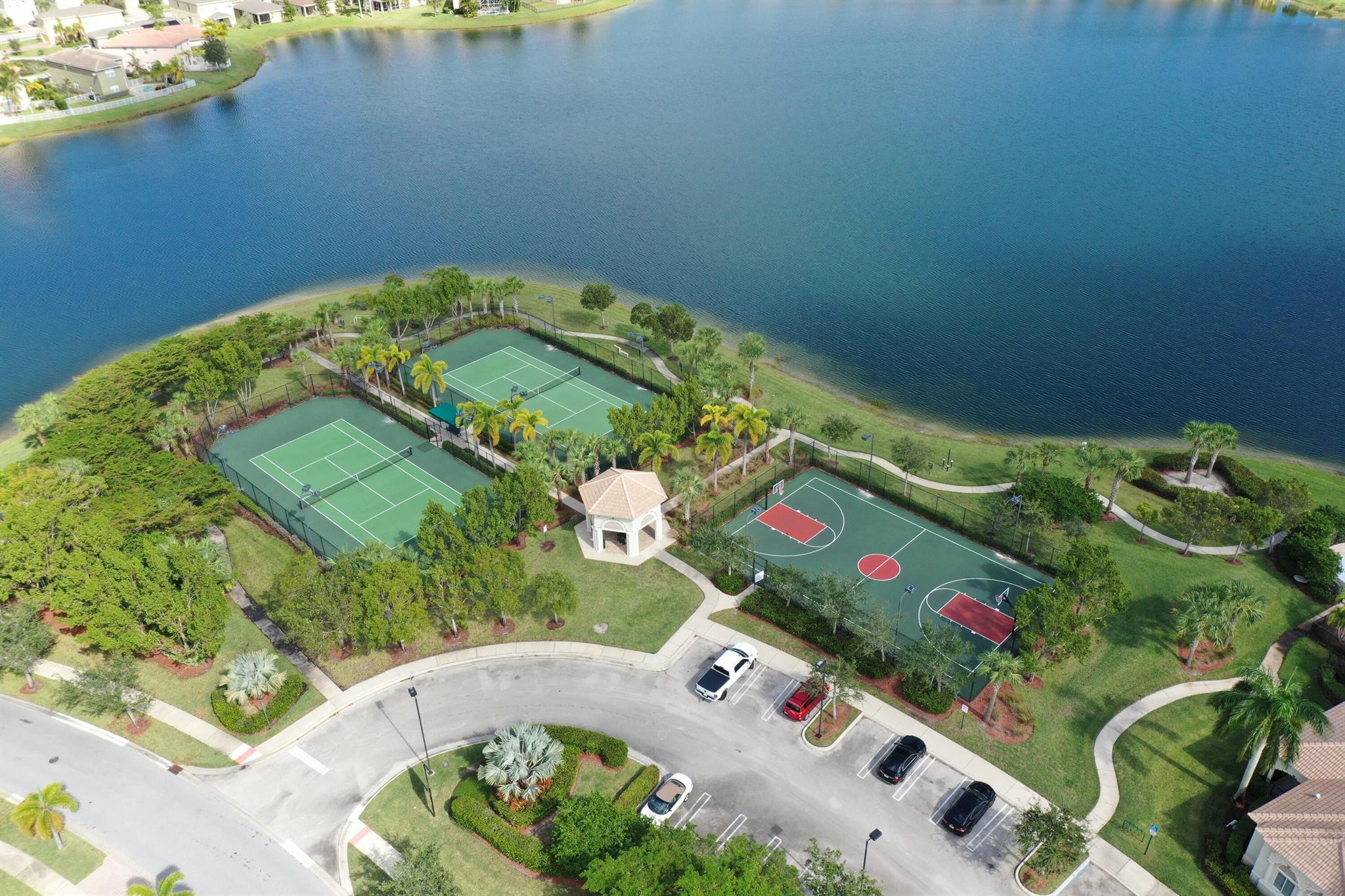 VIZCAYA FALLS PLAT 2 - Residential