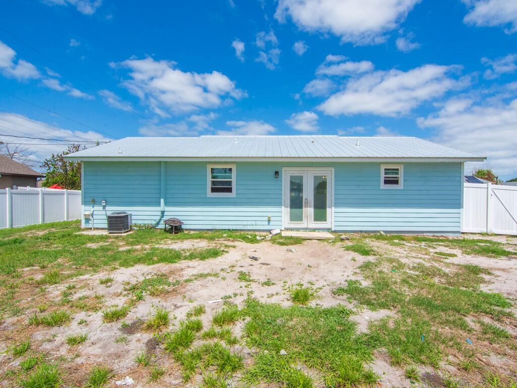 PORT ST LUCIE SECTION 9 - Residential