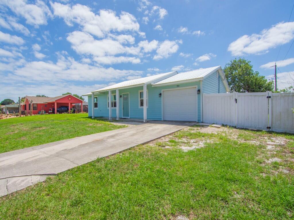 PORT ST LUCIE SECTION 9 - Residential