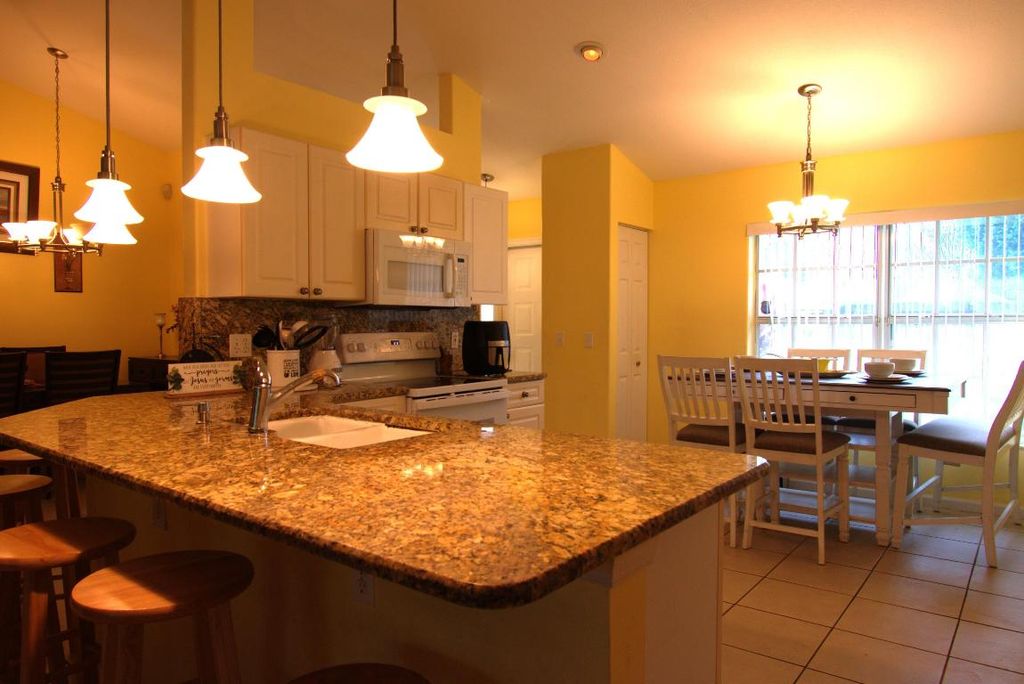 Photo of 544 Juniper Place, Wellington, FL 33414 (MLS # R10997188)