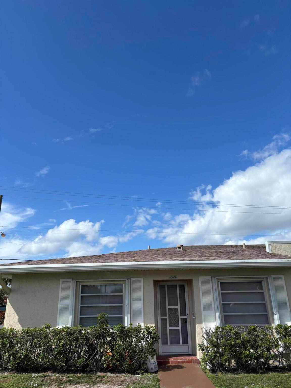 BOCA LAKES CONDO - Residential