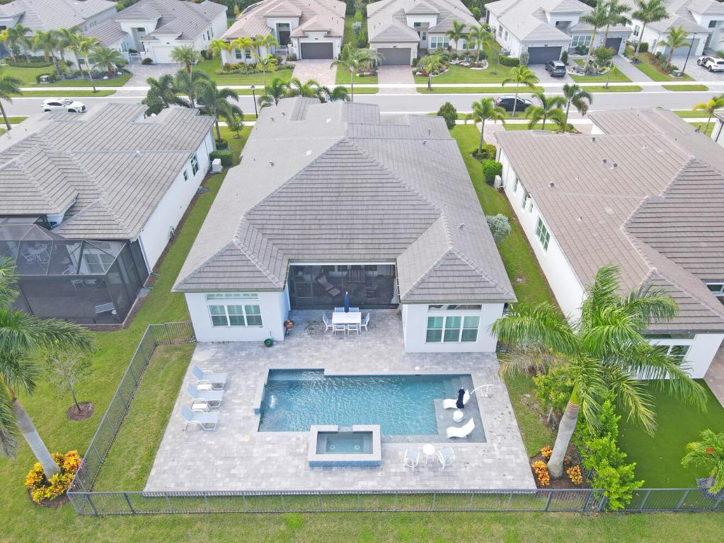 VALENCIA SOUND - Residential