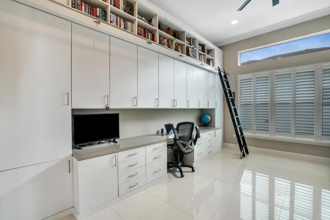 VALENCIA SOUND - Residential