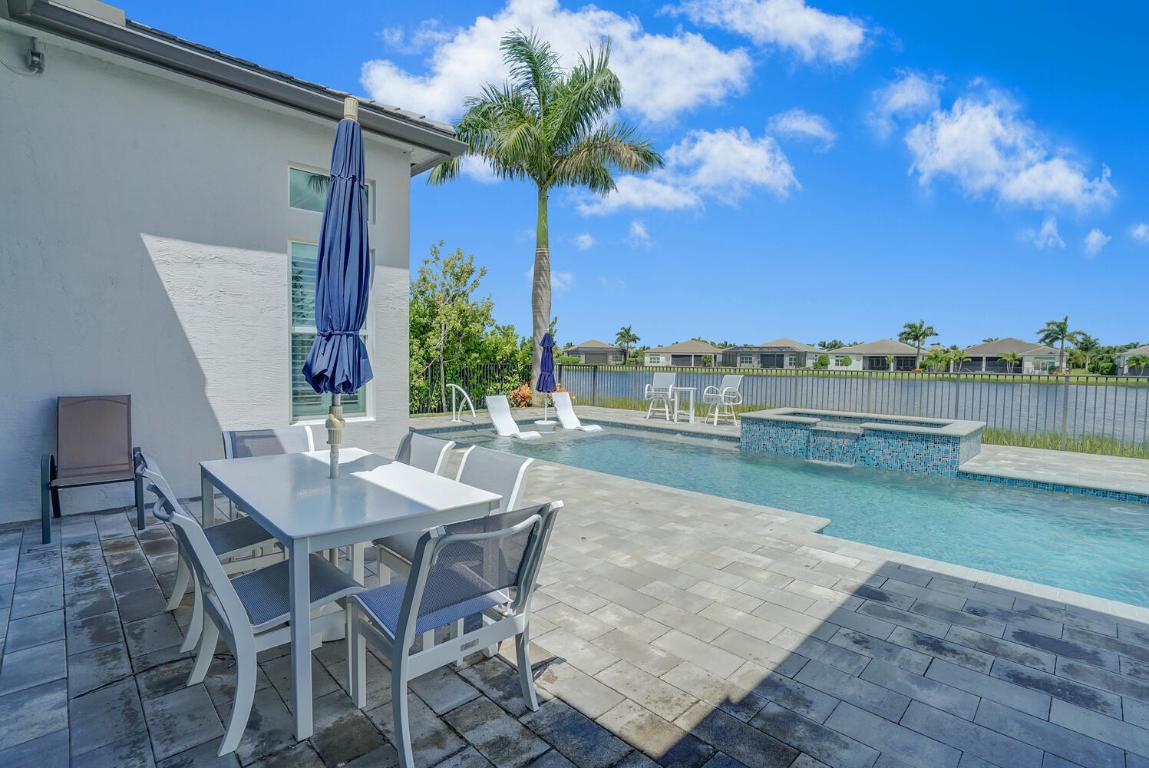 VALENCIA SOUND - Residential