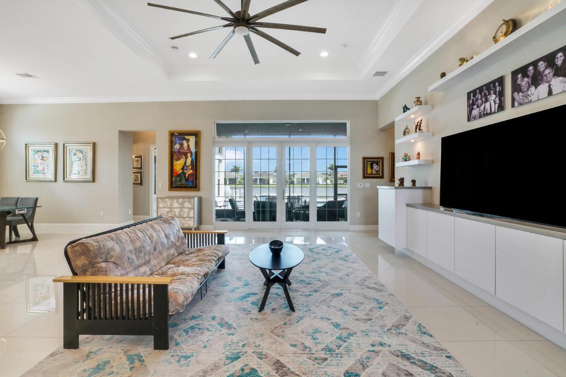 VALENCIA SOUND - Residential