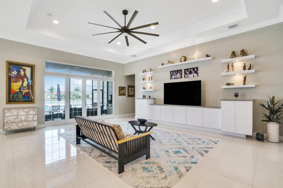 VALENCIA SOUND - Residential