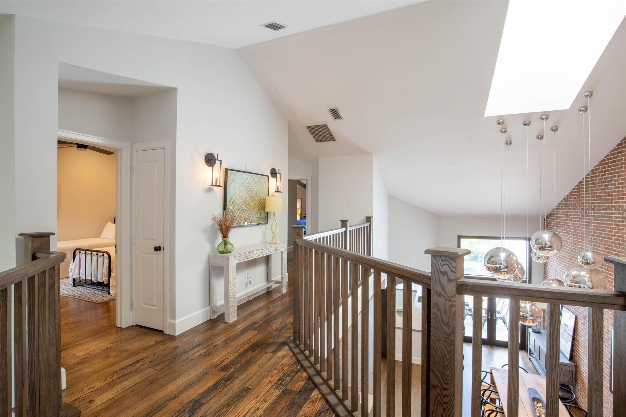 WINDSOR WAY 1 - Residential Lease