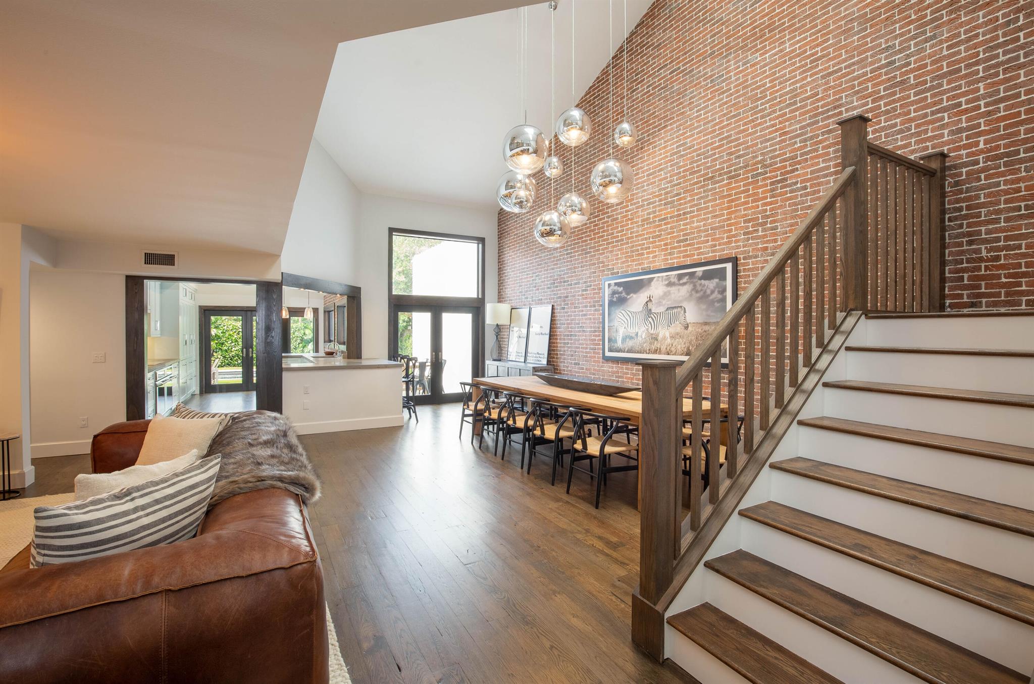 WINDSOR WAY 1 - Residential Lease