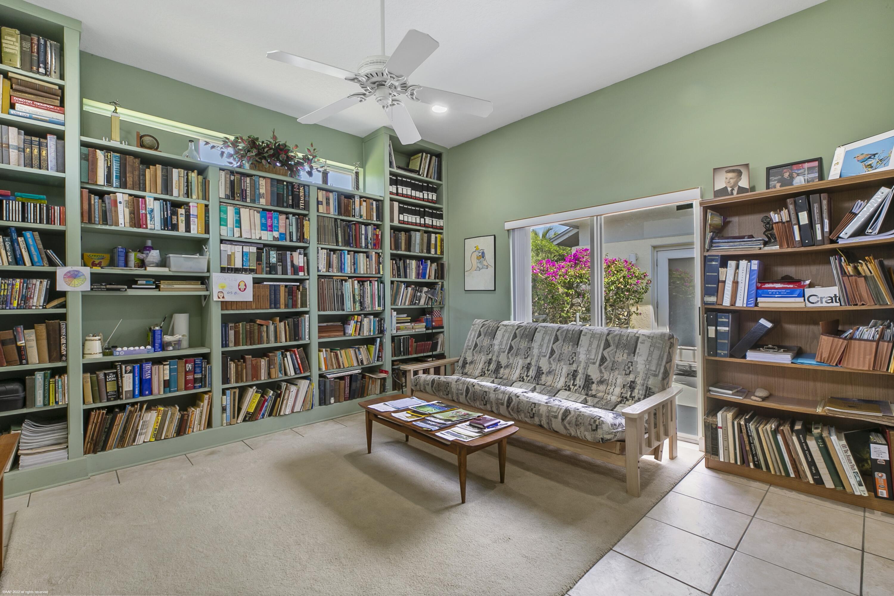 JUPITER ISLAND - Residential