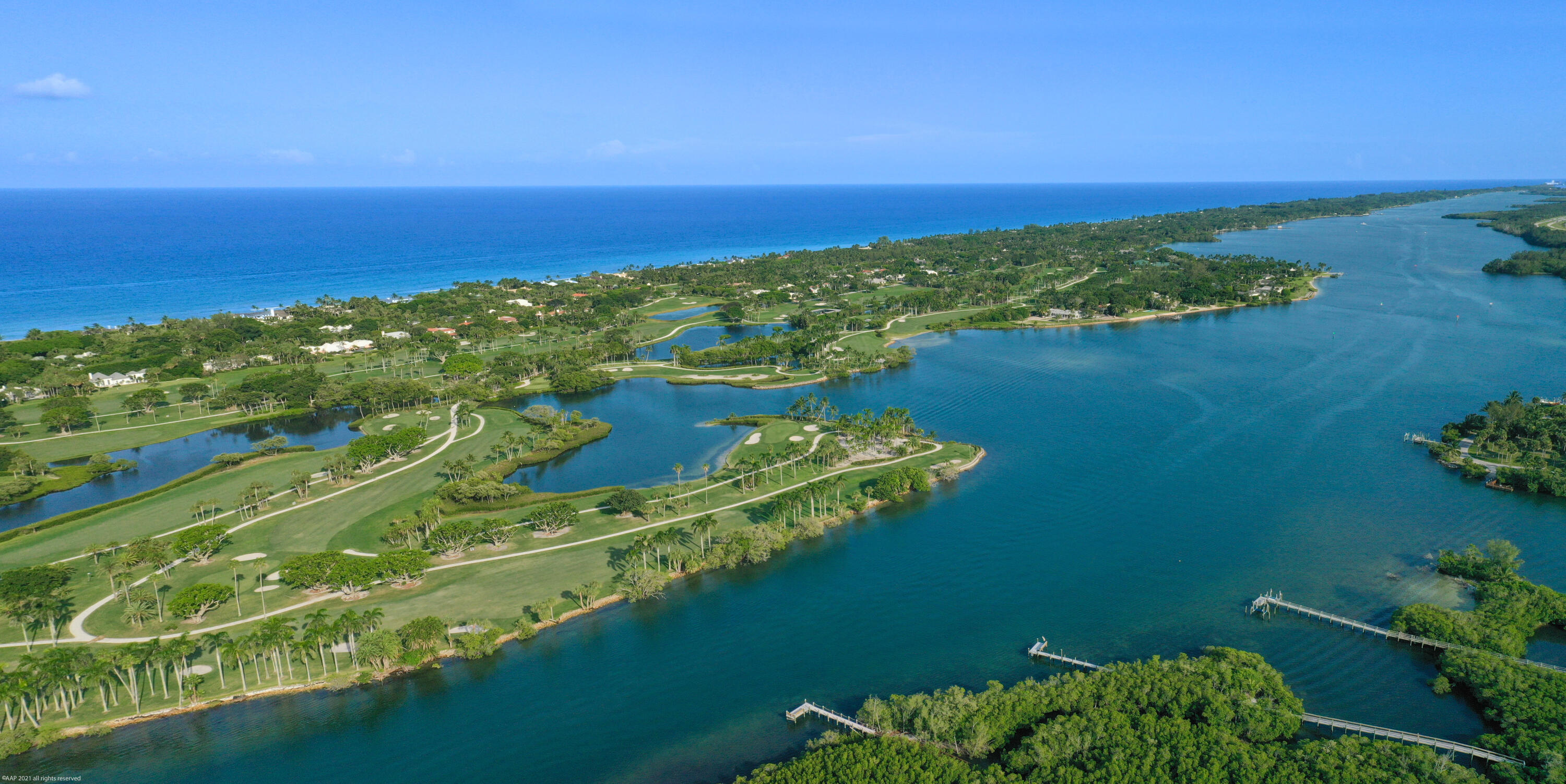 JUPITER ISLAND - Residential