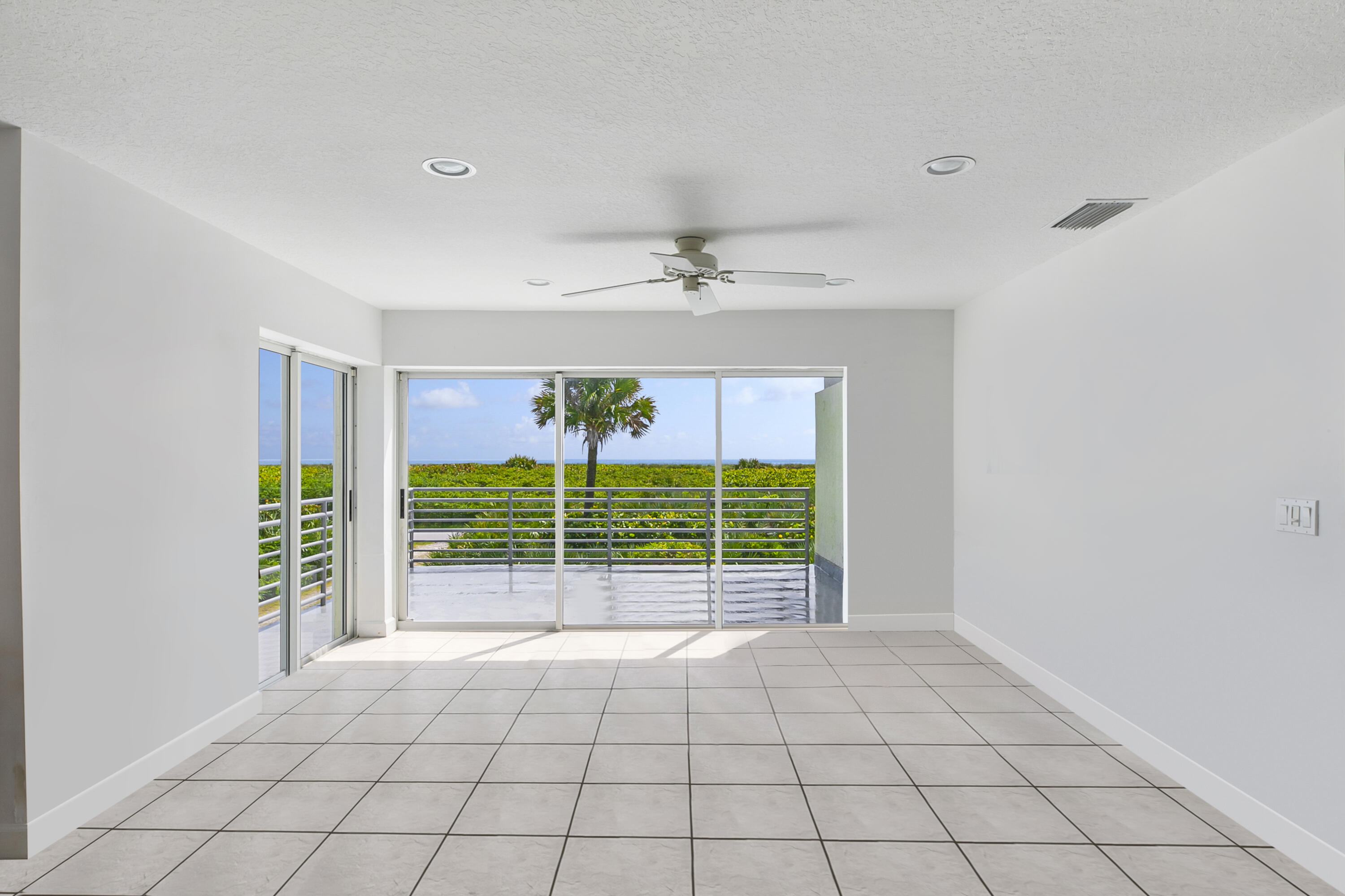 JUPITER ISLAND - Residential