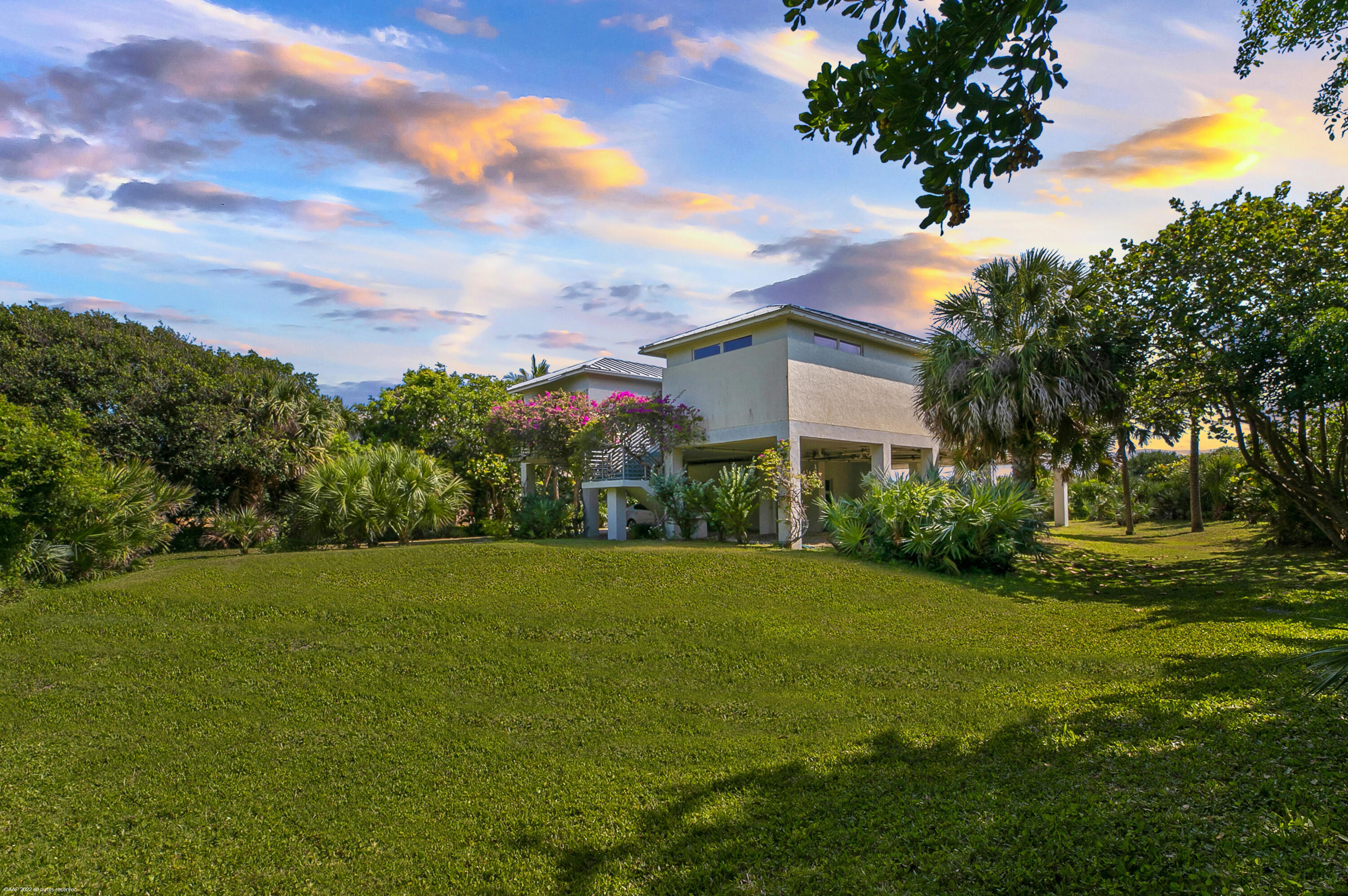 JUPITER ISLAND - Residential