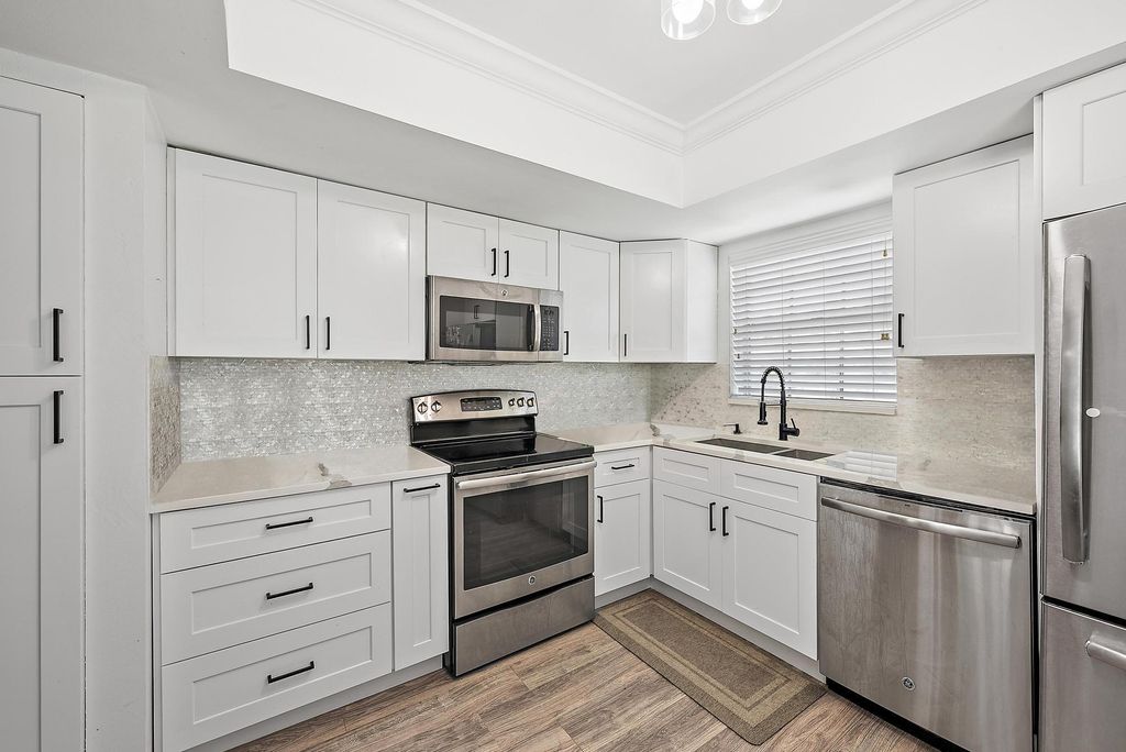 Photo of 157 Doe Trail, Jupiter, FL 33458 (MLS # R11104392)