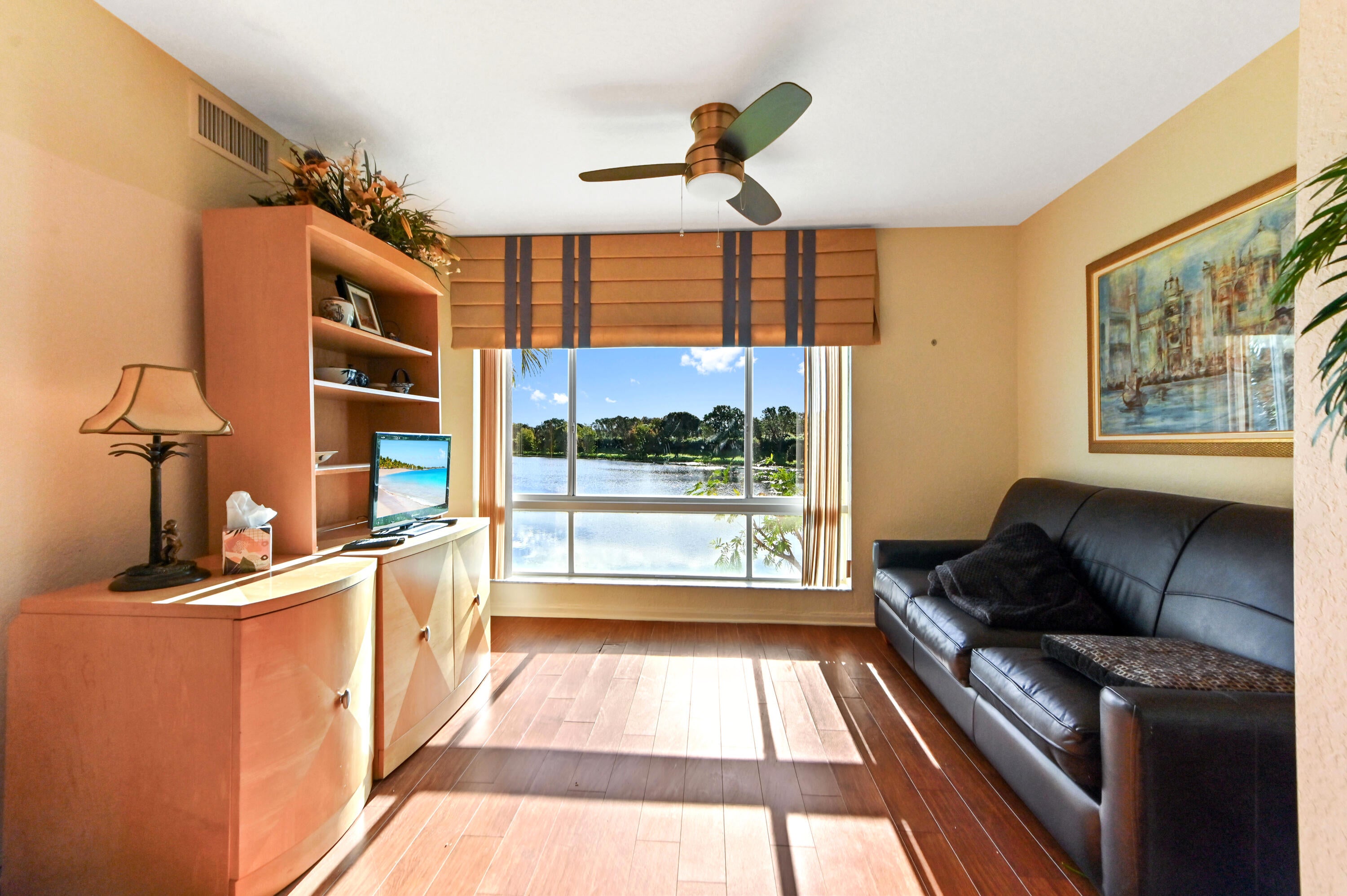 View photos, virtual tours, details... 5842 Crystal Shores Drive 207