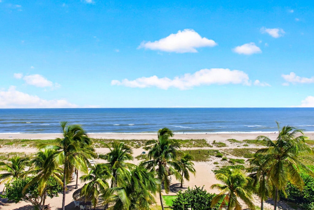 Photo of 710 N OCEAN Boulevard #506, Pompano Beach, FL 33062 (MLS # B26091958)