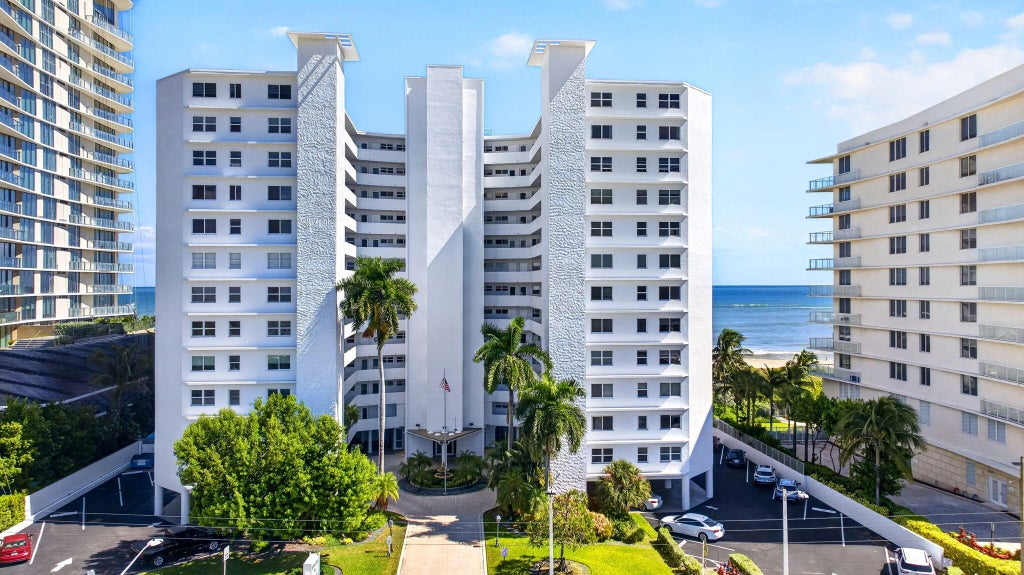 Photo of 710 N OCEAN Boulevard #506, Pompano Beach, FL 33062 (MLS # B26091958)